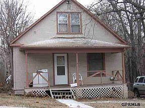 2nd image of 4134 Erskine St