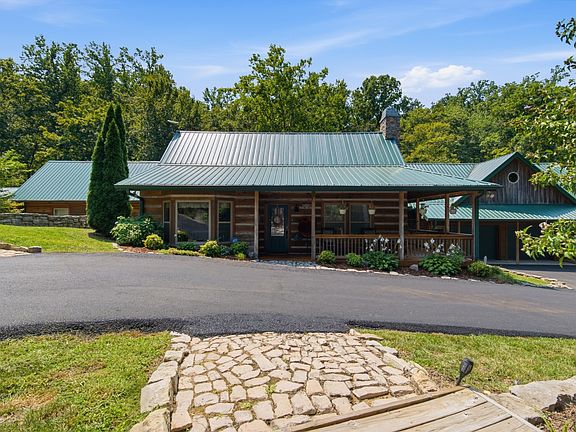 3rd image of 3560 Tyree Springs Rd