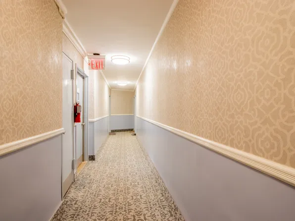 7423 Ridge Boulevard image 20 of 25