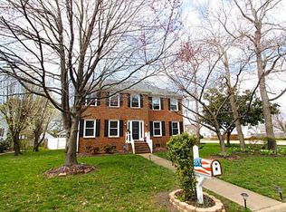 400 Rio Dr, Chesapeake, VA 23322