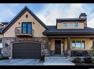 10850 S Hiddenwood Dr, Sandy, UT 84092