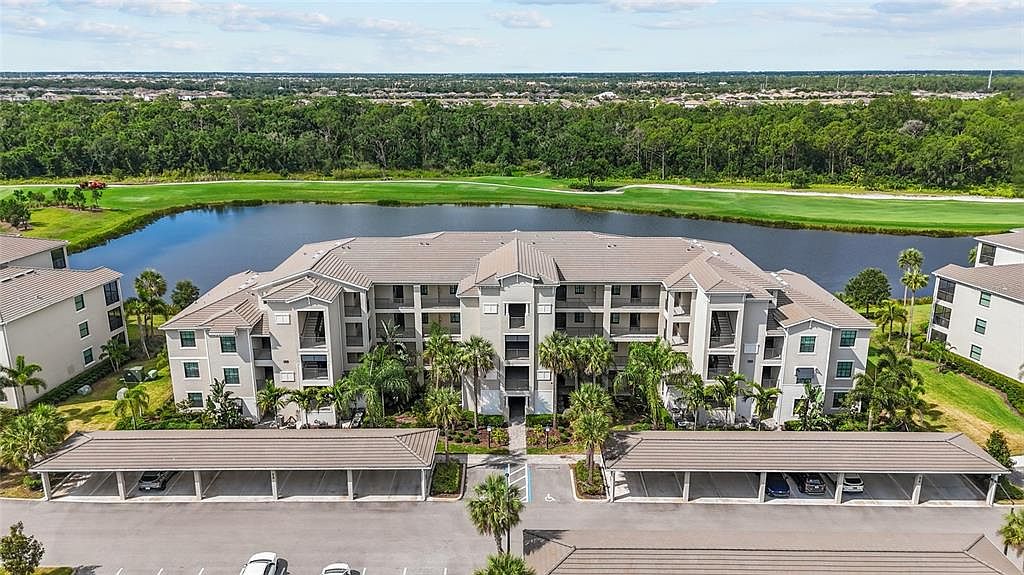 17626 Gawthrop Dr #202