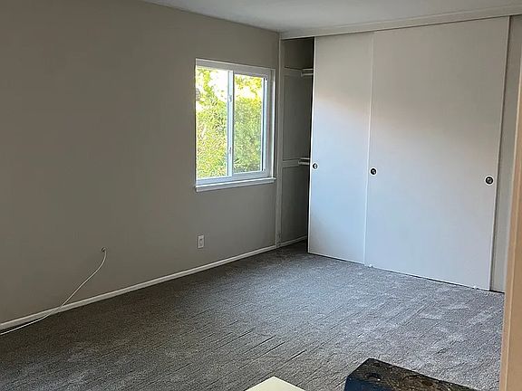 5th image of 1405 Beechwood St