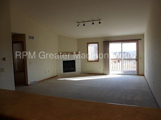 2nd image of 473 Lucerne Dr