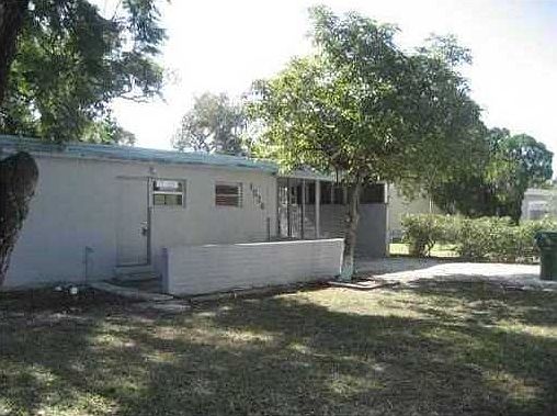 1st image of 1526 NW 11th Ct