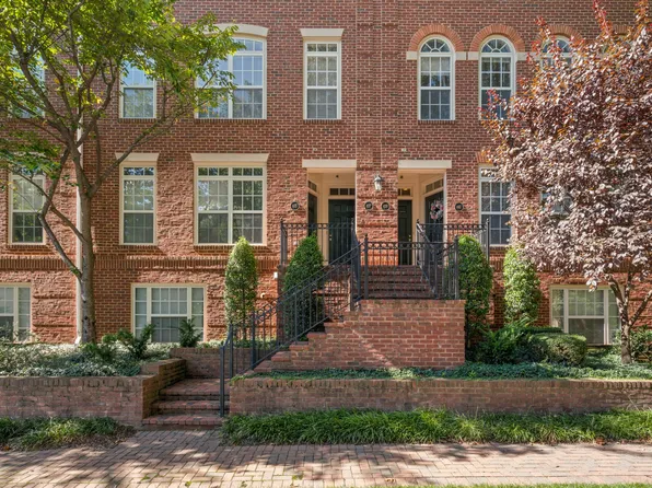 831 N Lincoln St, Arlington, VA 22201