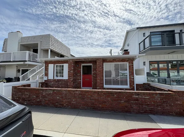1117 W Bay Ave #A, Newport Beach, CA 92661