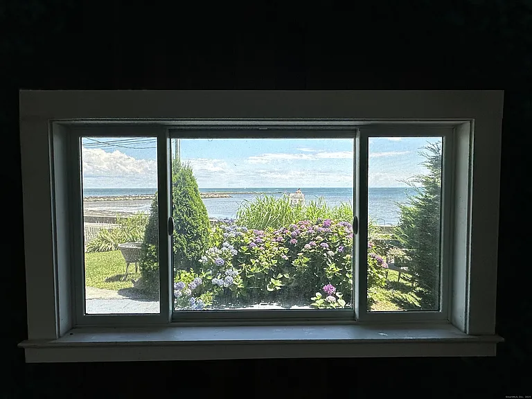 29 Soundview Dr — Photo 10
