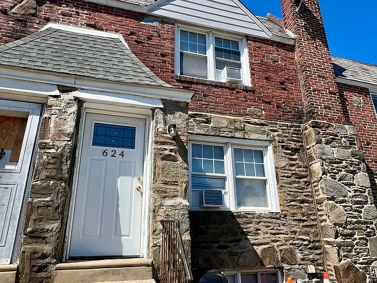 624 Briarcliff Rd — Photo 3