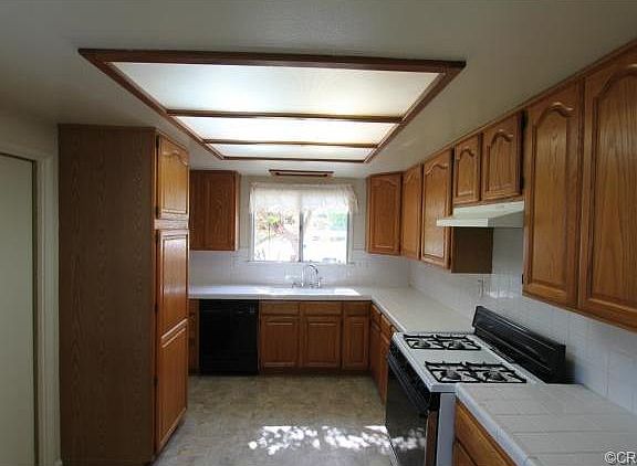 4th image of 3302 Senasac Ave