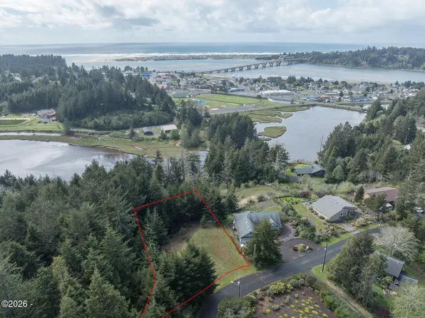 Tl 1903 Ne Waldport Hts, Waldport, OR 97394