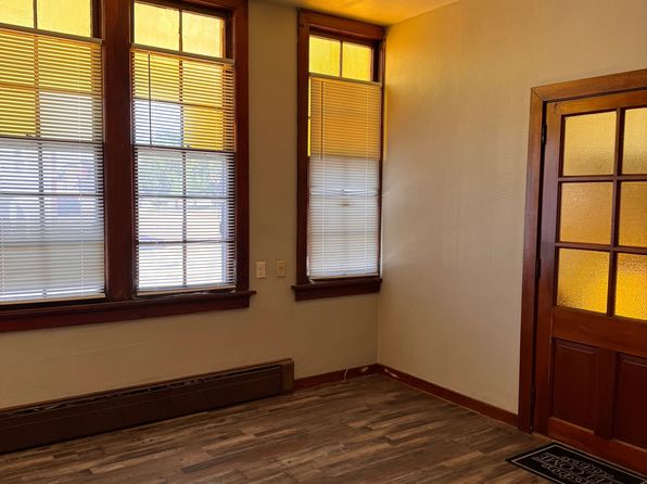 200 S 7th St #1