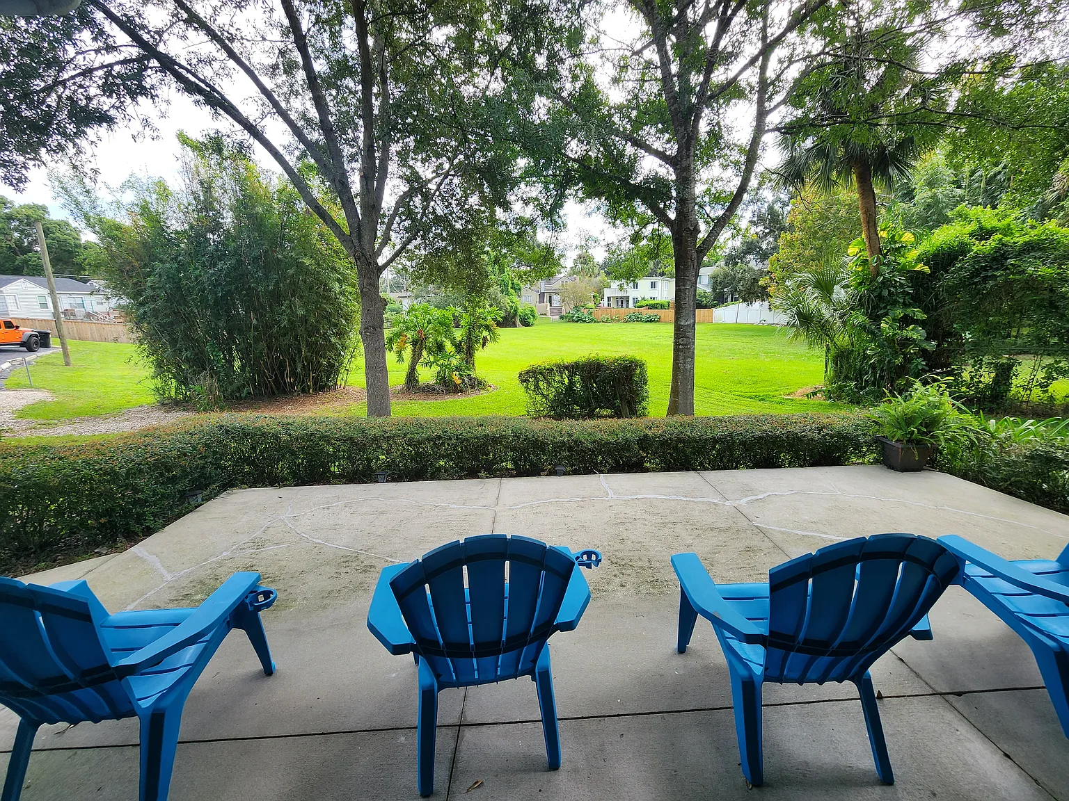 1 bed, 900 sqft, $1,300 — Photo 3