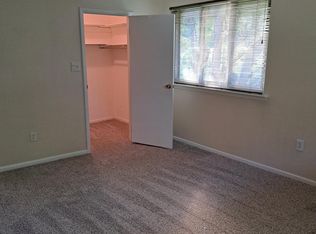 1580 Alta Dr, Whitehall, PA 18052
