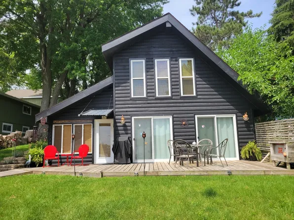 N5240 Wildcat Rd, Iron Ridge, WI 53035