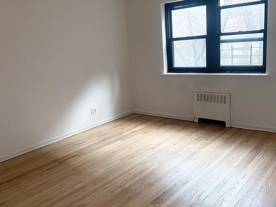 1st image of 13905 84th Dr #5F