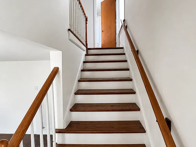 1006 Hull Ave — Photo 7