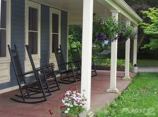 4 W Meadow Rd, Setauket, NY 11733