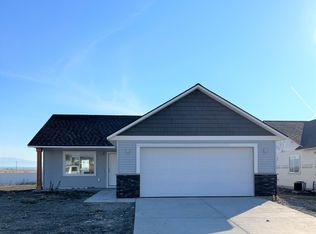 12704 N Cavanaugh Dr, Rathdrum, ID 83858