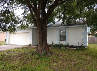 332 Santiago Ct, Lakeland, FL 33809