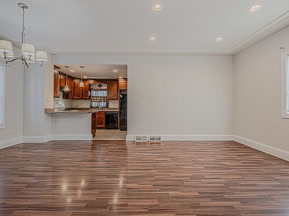 5th image of 3029 Gilboa Ave