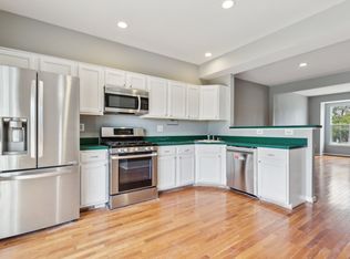 14374 Madrigal Dr, Woodbridge, VA 22193
