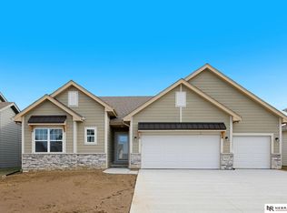 4437 S 213th St, Elkhorn, NE 68022