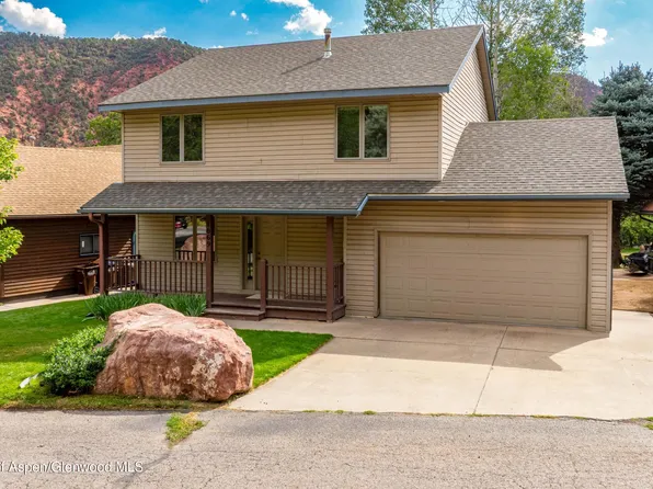 1069 Park West Dr, Glenwood Springs, CO 81601