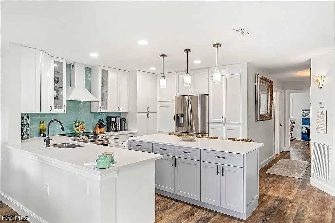2 bed, 1400 sqft, $1,800 — Photo 1