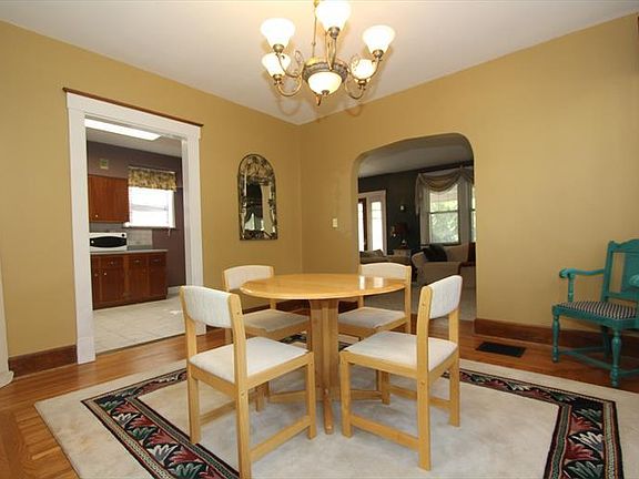 5th image of 3612 Saint Martins Pl