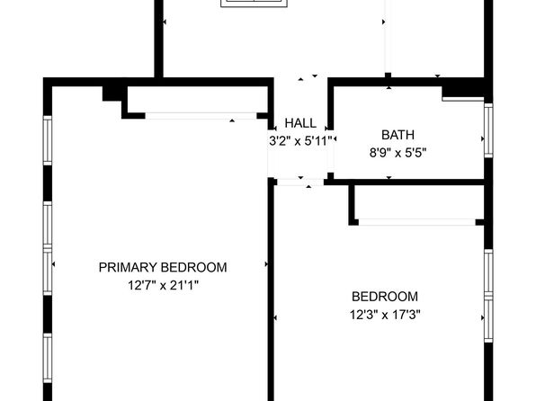 2007 River St, Burlington, IA 52601