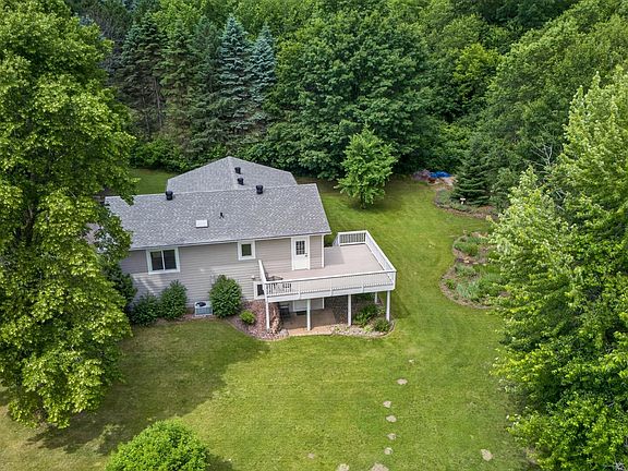 4th image of 7701 Viking Blvd NE
