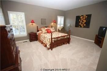 5th image of 44442 Livonia Ter
