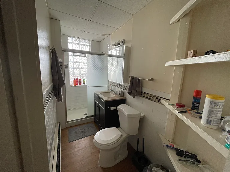 1305 N Milwaukee St — Photo 34