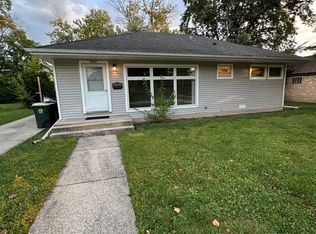 7010 Foster St, Morton Grove, IL 60053