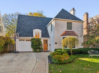 538 Meadow Rd, Winnetka, IL 60093