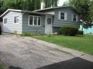 2012 Harding Ave, Waukegan, IL 60085
