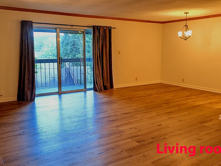 540 Berlin Dr — Photo 11