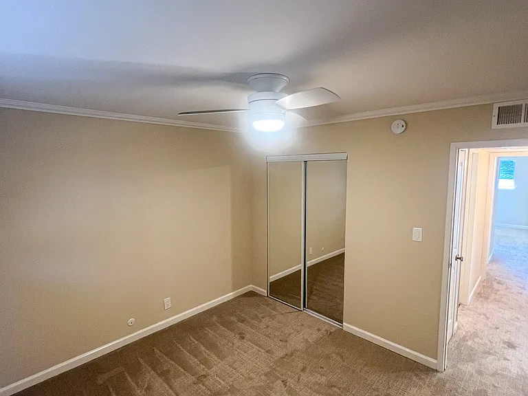 Quail Hill Apartments — Photo 23