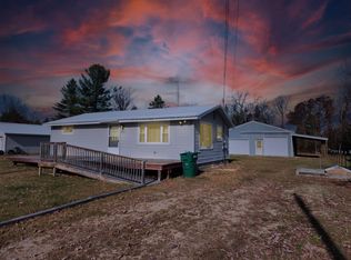 2111 Timberlane Rd, Harrison, MI 48625