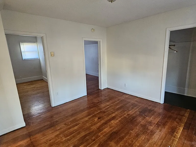 1324 Adams St — Photo 9
