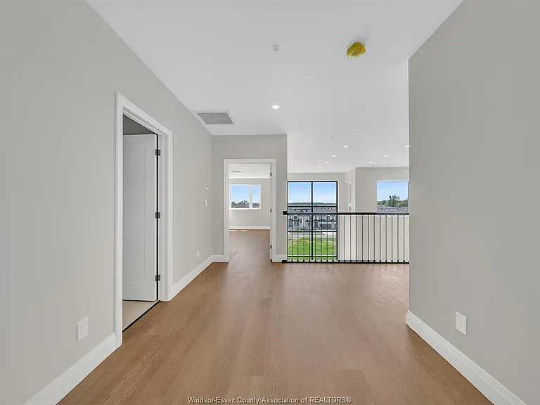 4400 Laurier Pkwy #273 — Photo 31