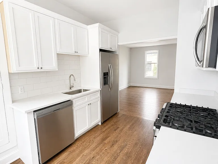 155 Foster St #156 — Photo 2