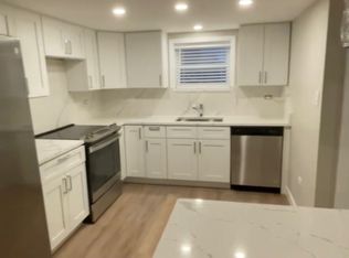 1135 N Northwest Hwy, Park Ridge, IL 60068