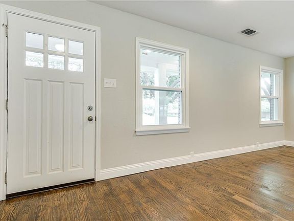 3rd image of 11430 Wonderland Trl