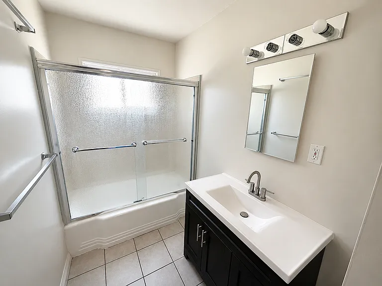 2500 Canada Blvd #2 — Photo 9
