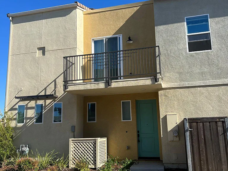 4172 Rotor Ln — Photo 3