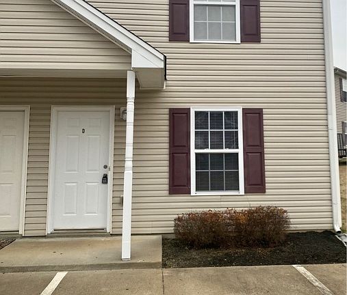 4th image of 528 Patriot Park Ct Unit D