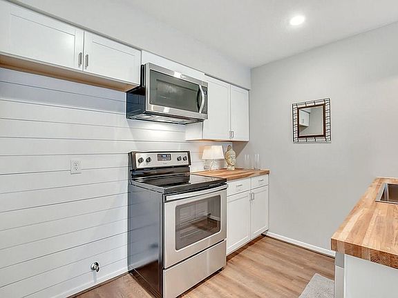 2nd image of 12500 Melville Dr APT 216