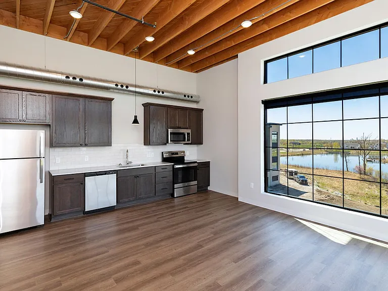 Vintage Lofts - Ankeny — Photo 28